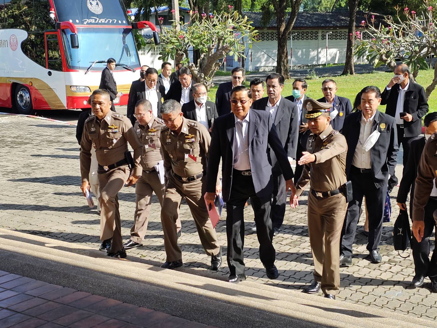 การประชุมหารือเพื่อร่วมฟังข้อมูลและความเห็นในประเด็นความพร้อมในการดำเนินการตาม พ.ร.บ.ว่าด้วยการปรับเป็นพินัย พ.ศ.2565 ณ ศฝร.ภ.2